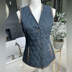 💙BERETTA💙Ladies All Season Quilted Navy Vest, SIZE 4